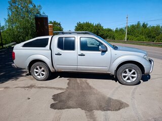 2007 Nissan Navara (Frontier) III (D40), серебристый, 1350000 рублей, вид 5
