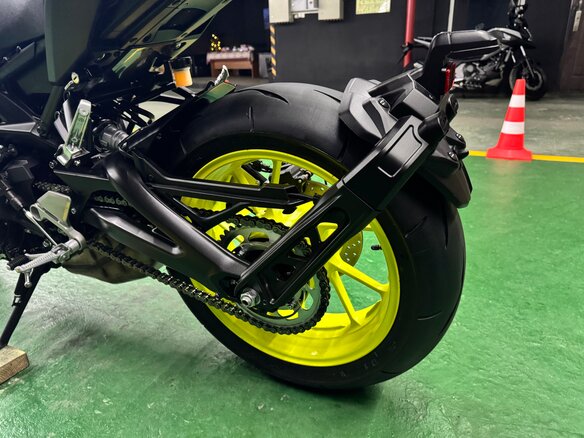 2018 Yamaha MT-09 (FZ-09), серый, 875000 рублей - вид 25