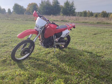 2003 Honda XR 400, красный, 350000 рублей, вид 1