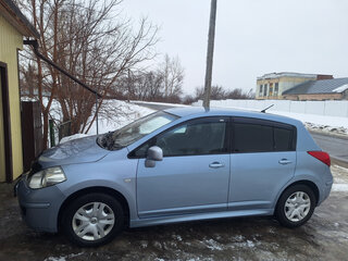 2011 Nissan Tiida I Рестайлинг, голубой, 780000 рублей, вид 4