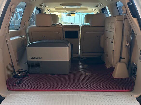 2011 Lexus LX 570 III, белый, 3550000 рублей - вид 9