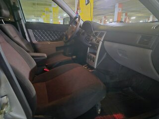 2009 Lada (ВАЗ) Priora I, серебристый, 300000 рублей, вид 5