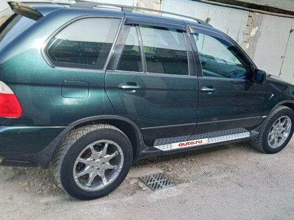 2000 BMW X5 4.4i I (E53), зелёный, 1100000 рублей - вид 2