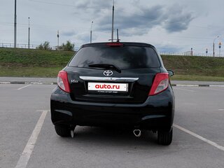2012 Toyota Vitz III (XP130), чёрный, 800000 рублей, вид 5
