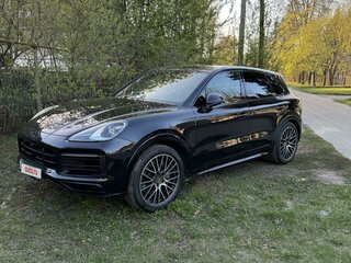 2019 Porsche Cayenne S III, чёрный, 7800000 рублей, вид 2