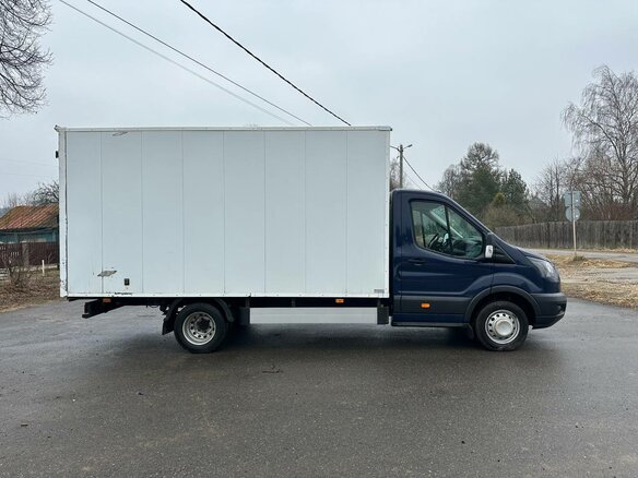 2017 Ford Transit, синий, 2050000 рублей - вид 4