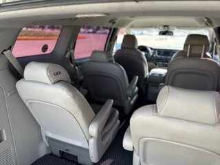 2016 Kia Carnival III, белый, 2650000 рублей, вид 5