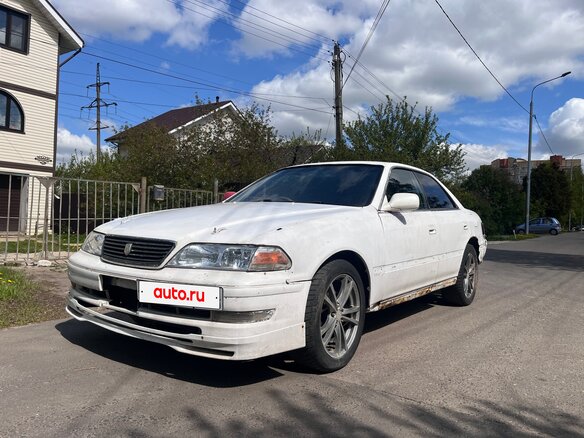 1997 Toyota Mark II VIII (X100), белый, 400000 рублей
