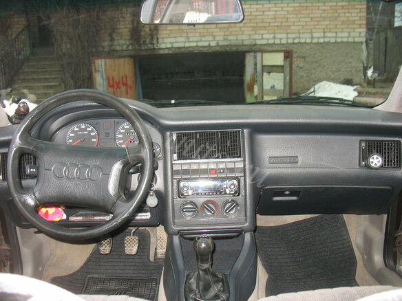 1992 Audi 80 V (B4), красный, 990000 рублей - вид 6