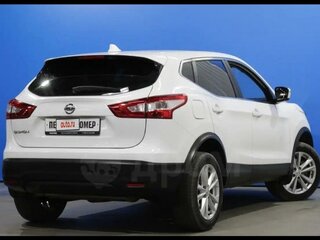 2017 Nissan Qashqai II, белый, 1880000 рублей, вид 4