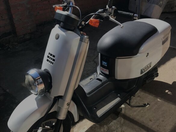 2000 Yamaha VOX, белый, 109000 рублей