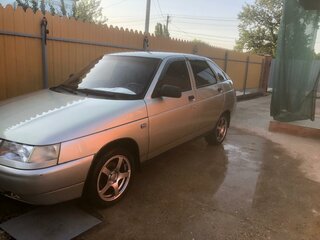 2006 Lada (ВАЗ) 2112, серебристый, 380000 рублей, вид 3
