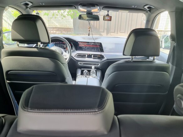 2020 BMW X5 30d IV (G05/G18), синий, 6500000 рублей - вид 7