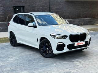 2019 BMW X5 25d IV (G05/G18), белый, 5400000 рублей, вид 1