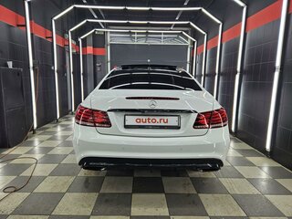 2014 Mercedes-Benz E-Класс 300 IV (W212, S212, C207) Рестайлинг, белый, 2500000 рублей, вид 3