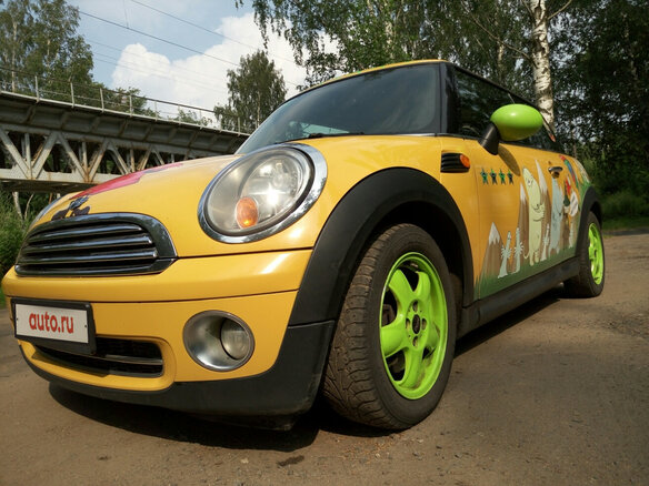 2009 Mini Hatch One II (R56), жёлтый - вид 8