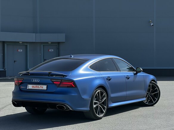 2016 Audi RS 7 performance I (4G) Рестайлинг, синий - вид 4