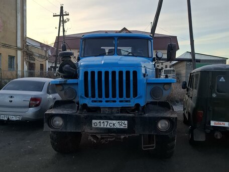 2008 Урал 4320, голубой, 3200000 рублей, вид 1
