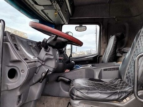 2005 Scania P-series, белый, 2200000 рублей, вид 2