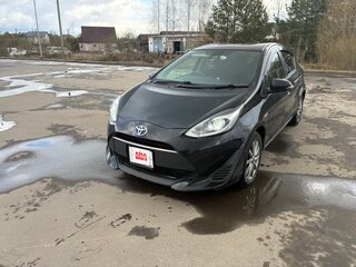 2017 Toyota Aqua I Рестайлинг 2, чёрный, 980000 рублей, вид 1