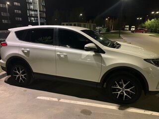 2016 Toyota RAV4 IV (XA40) Рестайлинг, белый, 2140000 рублей, вид 2