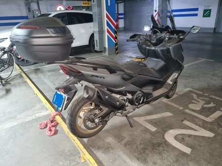 2021 Yamaha TMAX, чёрный, 1750000 рублей, вид 4