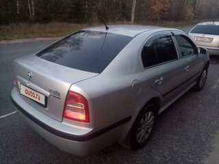 2005 Skoda Octavia I (A4) Рестайлинг, серебристый, 400000 рублей, вид 3