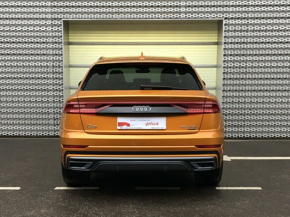 2018 Audi Q8 55 TFSI I (4M), оранжевый - вид 4
