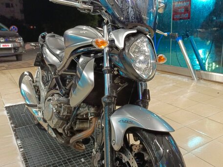 2011 Suzuki SFV 650 Gladius, чёрный, 570000 рублей, вид 1