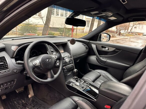 2014 Infiniti QX70, чёрный, 2120000 рублей - вид 7