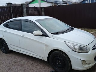 2014 Hyundai Solaris I, белый, 500000 рублей, вид 2