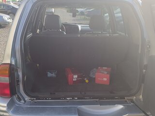 2001 Chevrolet Tracker II, серебристый, 380000 рублей, вид 2