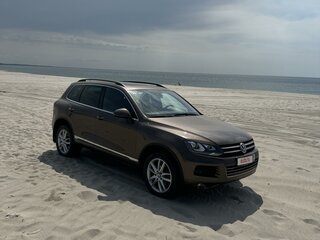 2011 Volkswagen Touareg II, коричневый, 2550000 рублей, вид 3