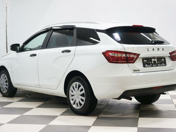 2019 Lada (ВАЗ) Vesta SW I, белый - вид 4