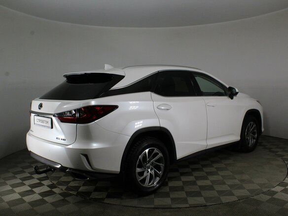 2018 Lexus RX 300 IV, белый - вид 4