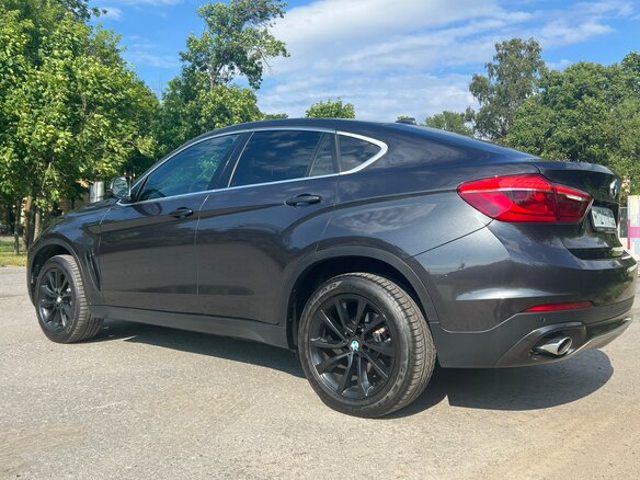 2016 BMW X6 35i II (F16), серый, 3750000 рублей - вид 14
