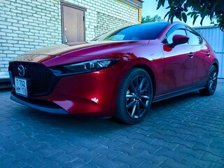 2019 Mazda 3 IV (BP), красный, 1750000 рублей, вид 3