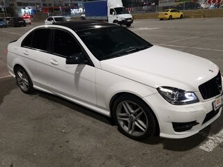 2012 Mercedes-Benz C-Класс 200 III (W204) Рестайлинг, белый, 1700000 рублей, вид 3