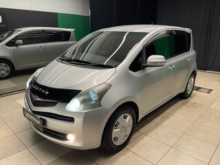 2010 Toyota Ractis I, серый, 690000 рублей, вид 3