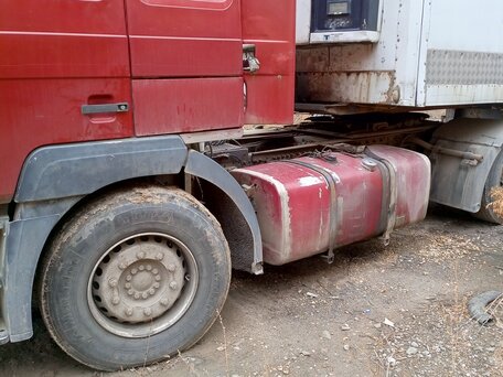1999 MAN 19, красный, 670000 рублей, вид 4
