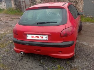 2007 Peugeot 206, красный, 100000 рублей, вид 3