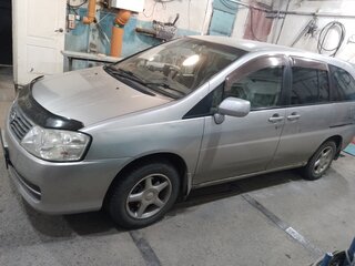 2003 Nissan Liberty, серебристый, 800000 рублей, вид 1