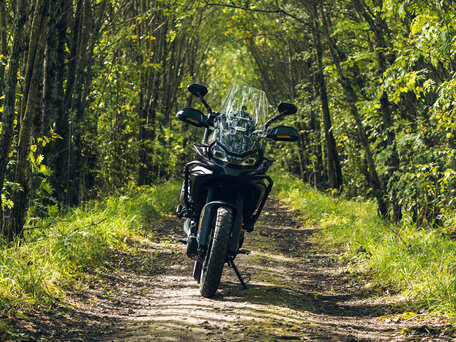 2025 CFMoto 700MT, чёрный, 780000 рублей, вид 3