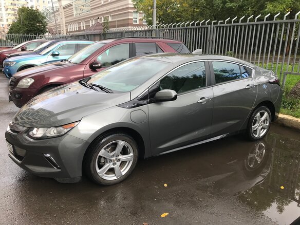 2016 Chevrolet Volt II, серый - вид 1