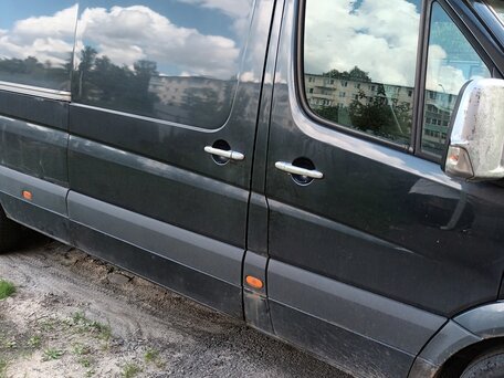 2011 Mercedes-Benz Sprinter, чёрный, 1899990 рублей, вид 3