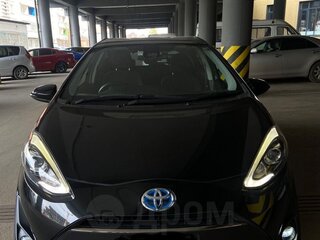 2017 Toyota Aqua I Рестайлинг 2, чёрный, 1190000 рублей, вид 2