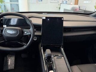 2026 Geely Cityray, серебристый, 3344990 рублей, вид 3