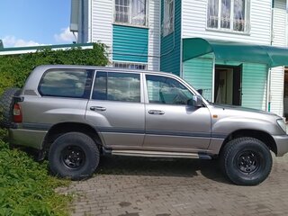 2006 Toyota Land Cruiser 105 100 Series Рестайлинг 2, серый, 2650000 рублей, вид 2