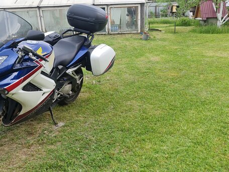 2006 Honda VFR 800, белый, 610000 рублей, вид 3