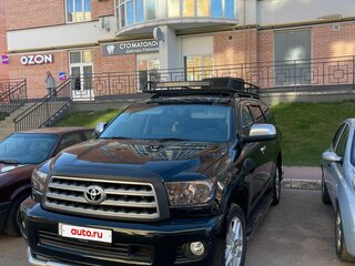 2011 Toyota Sequoia II, чёрный, 2550000 рублей, вид 4